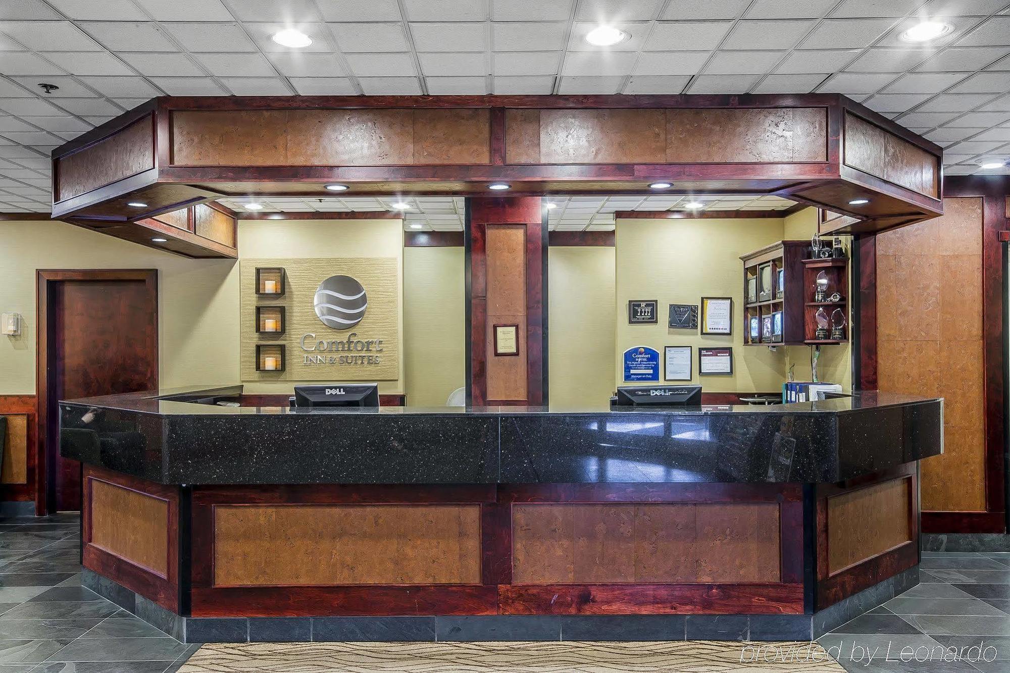 Comfort Inn & Suites فكتوريا المظهر الخارجي الصورة