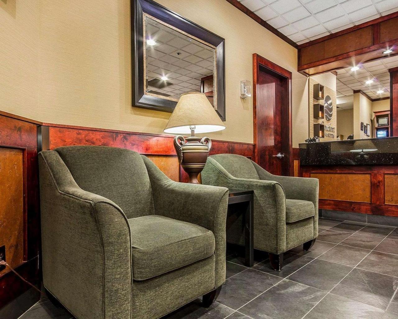 Comfort Inn & Suites فكتوريا المظهر الخارجي الصورة