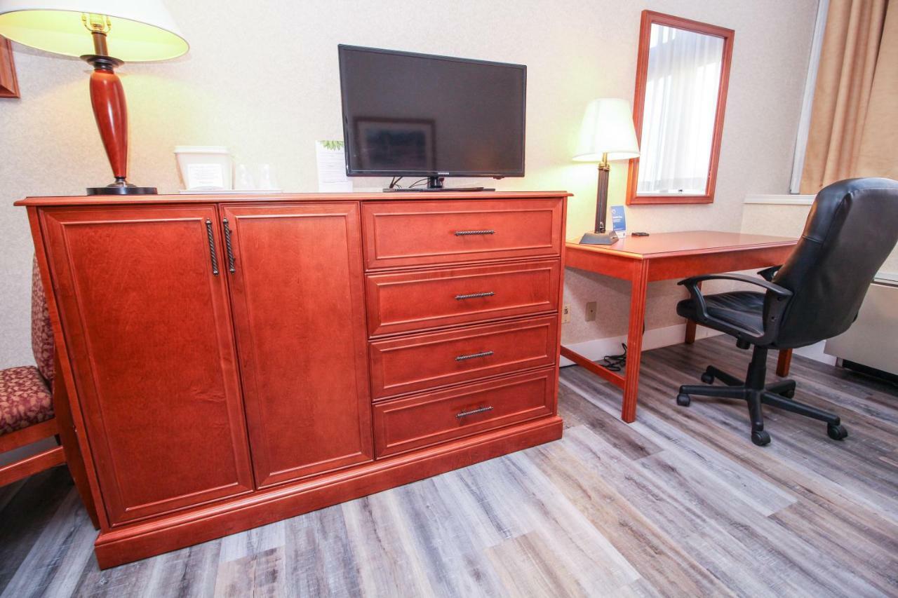 Comfort Inn & Suites فكتوريا المظهر الخارجي الصورة